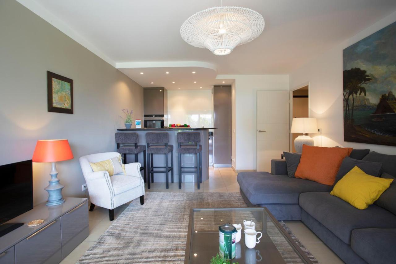 Domaine Des Roses Ap4222 By Riviera Holiday Homes Nizza Exterior foto